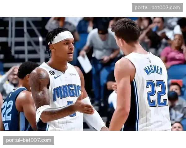 班切罗47分创生涯新高,魔术力克热火巩固东部前四 班切罗47分创生涯新高,魔术力克热火巩固东部前四