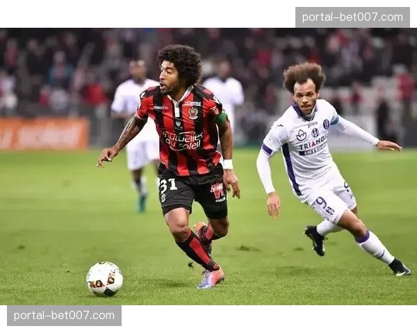 尼斯与朗斯互交白卷,双方门将均贡献多次关键扑救 尼斯与朗斯互交白卷,双方门将均贡献多次关键扑救