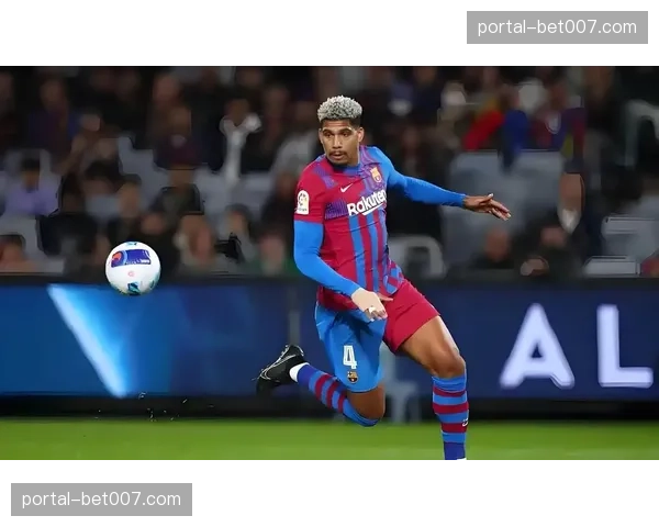 国家德比前瞻：皇马与巴萨赛前训练数据显示截然不同的高强度跑动准备策略